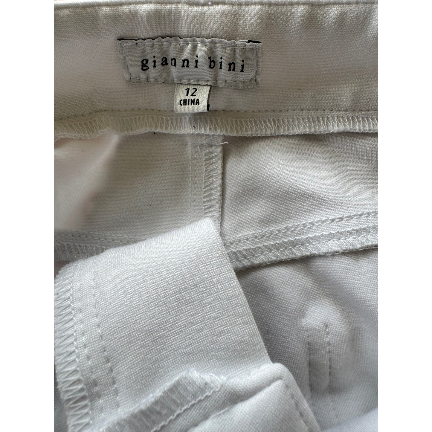 NWOT Gianni Bini White pants size 12